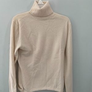 TSE Cashmere turtleneck